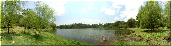 Dans les alentours du site maya de Tazumal se trouve ce joli lac au fond d'un ancien cratère volcanique.