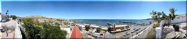Vue sur le port.