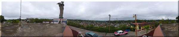 Vue sur la ville depuis le monument du Volador.