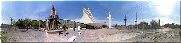 Église San José Obrero, œuvre de l'architecte Felix Candela (1959).