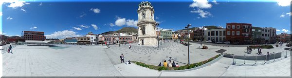 Plaza de la Independencia - Reloj monumental