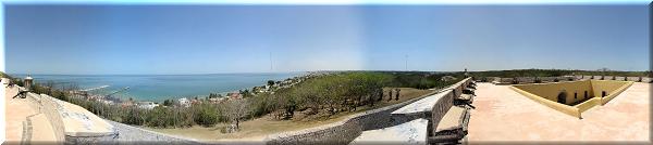 Vue depuis le toit du Fort San Miguel.