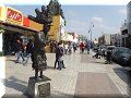Mexique - Saltillo, COA - 24/02/2014 - 14:56 - Statue sur le trottoir de la rue Guadalupe Victoria, près de l'Alameda Zaragoza.